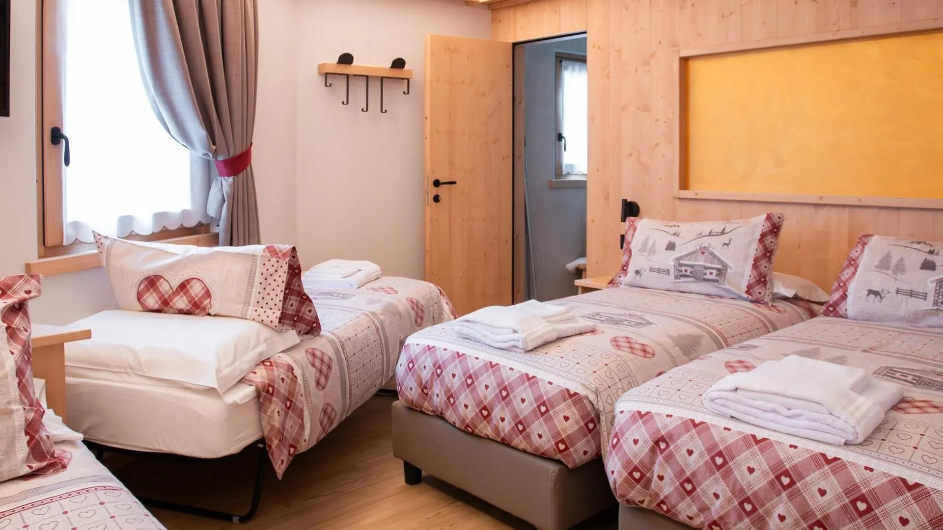 Chalet Al Tabia Bormio 0*,